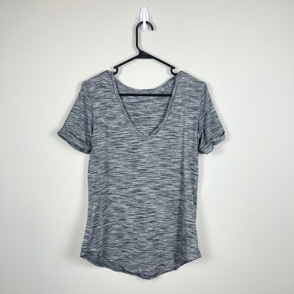 Lululemon Black & White Short Sleeve Shirt